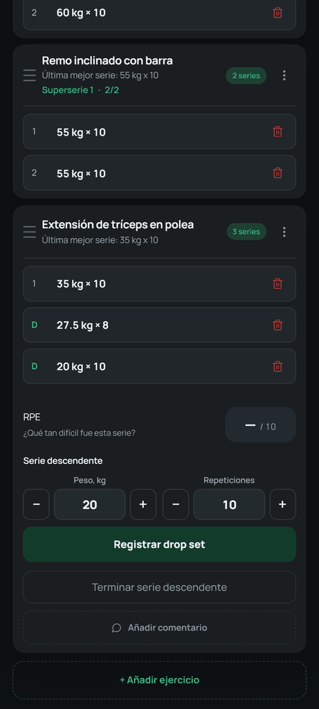 Una cadena de extensión de tríceps en polea: 35 kg × 10, 27,5 kg × 8 y 20 kg × 10. Cada tramo sigue visible en el diario.