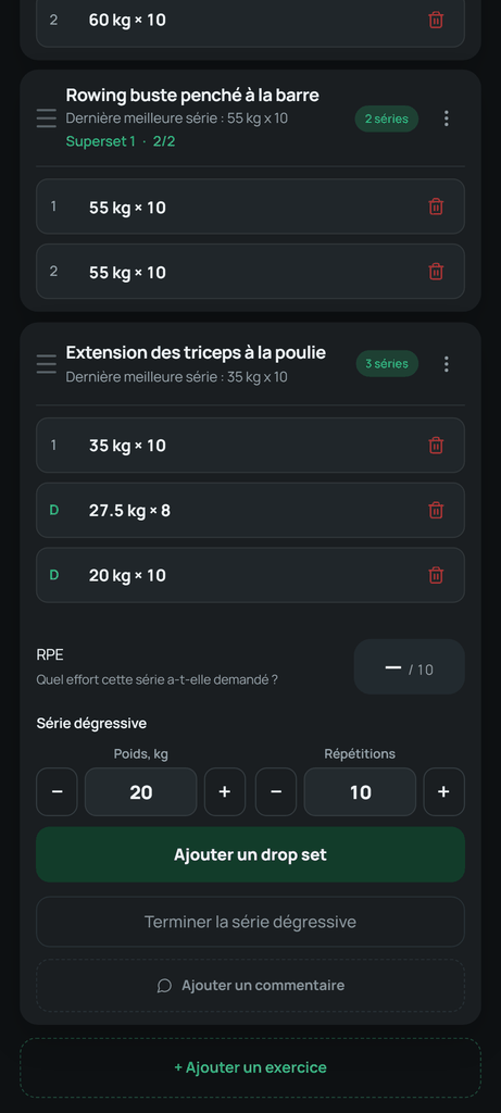 Un enchaînement d’extensions des triceps à la poulie : 35 kg × 10, 27,5 kg × 8 et 20 kg × 10. Chaque palier reste visible dans le carnet.