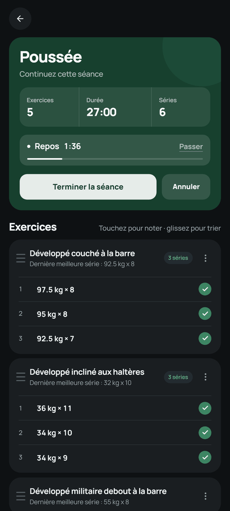 La séance en cours affiche le compte à rebours de repos à côté de l’exercice enregistré.